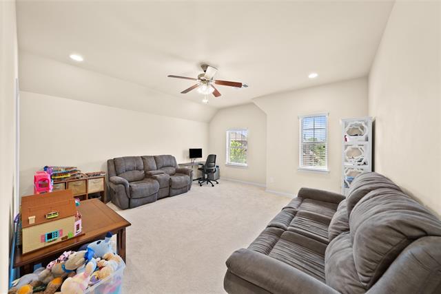 Building Photo - 6904 Denali Dr