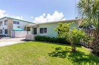 Building Photo - Northeast 17th Terrace, Fort Lauderdale, FL 33304 - 2 BR 2 BA house
