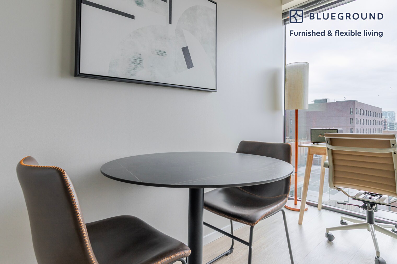 Building Photo - 211 W Scott St