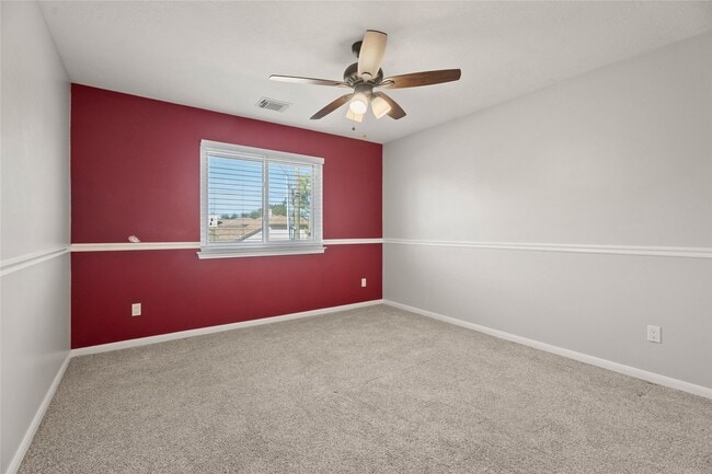 Building Photo - 1209 Comanche St