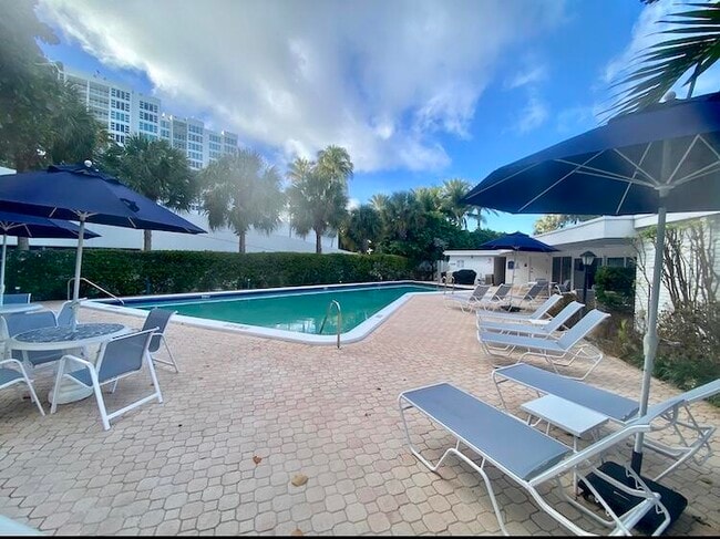 Building Photo - 1530 S Ocean Blvd