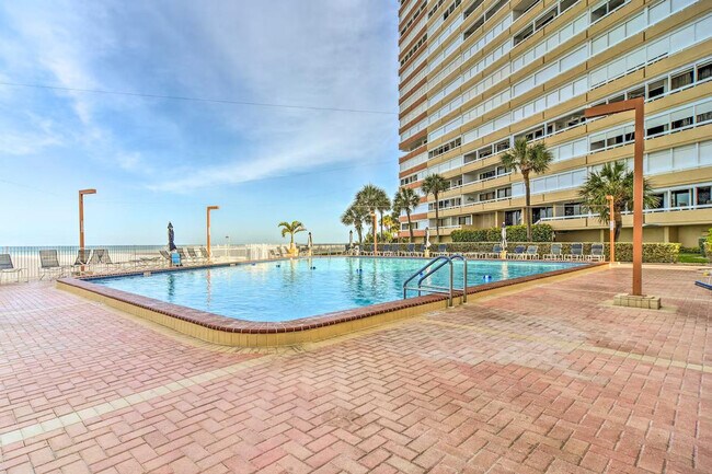 Building Photo - 17900 Gulf Blvd