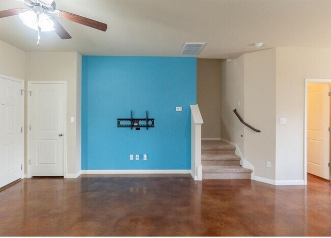 Building Photo - 4515 Esper Ln