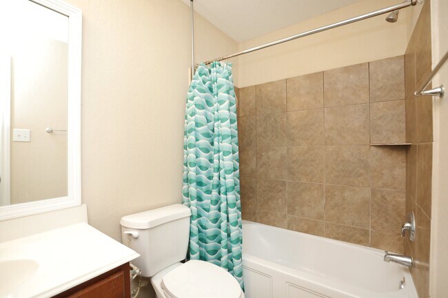 Building Photo - 11023 Heartland Grove Dr