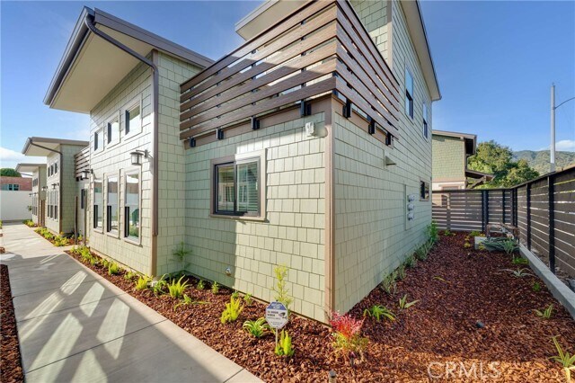 Building Photo - 127 E Foothill Blvd