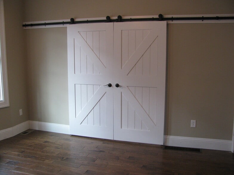 Barn Doors - 1625 Rankin Ave