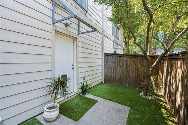 Building Photo - 4307 McKinney Ave