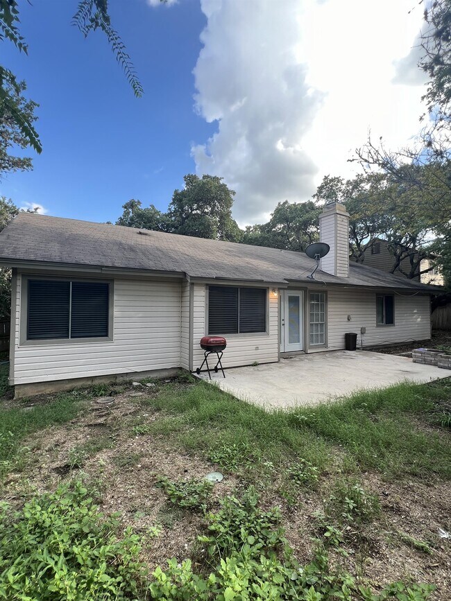 Building Photo - 9123 Alpine Trail St