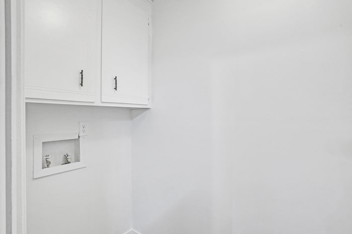 Building Photo - 4615 Sherbrook Dr