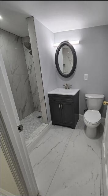 Building Photo - 827 Savitt Pl