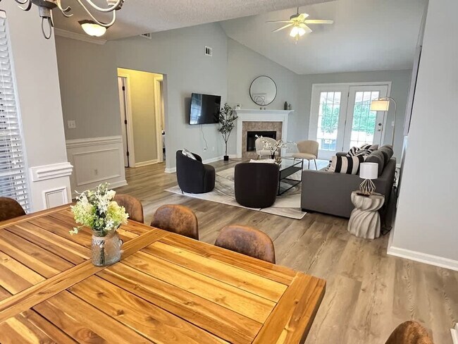 Building Photo - 182 Aquinnah Dr