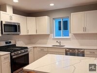 Building Photo - CUNARD AVENUE