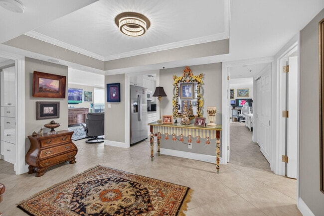 Building Photo - 5280 N Ocean Dr