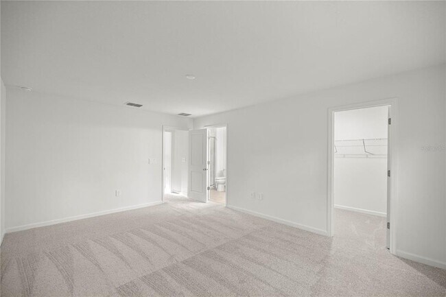 Building Photo - 3594 SE 37th Ct