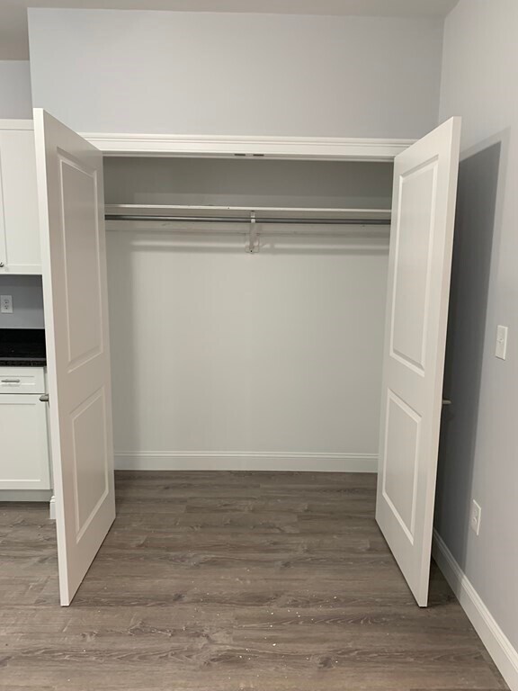 Building Photo - 599 Summer St