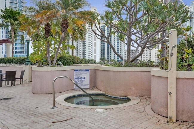 Building Photo - 17555 Atlantic Blvd