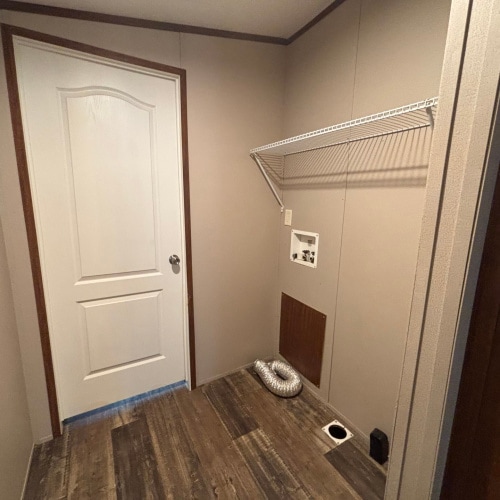 Building Photo - 400 Sparrow Dr