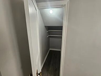 Building Photo - 6315 Everett Ave