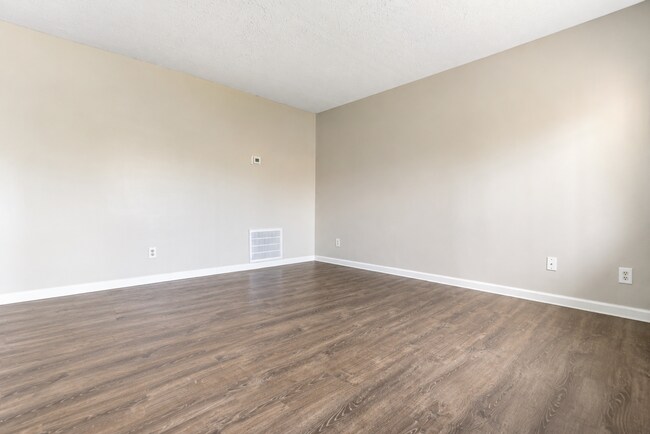 Building Photo - Beautiful 3-Bedroom Home with Private Patio!