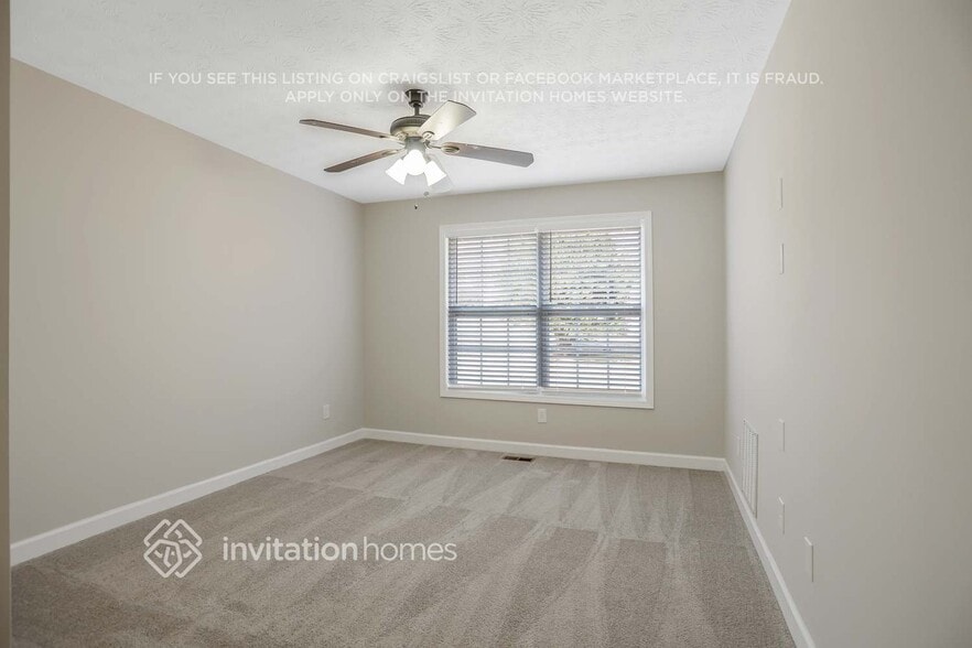 Building Photo - 5420 Palmetto Ct