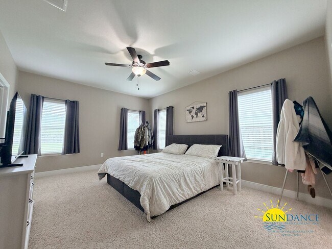 Building Photo - Spacious 4BR Home in Treasure Isle Estates in Navarre!