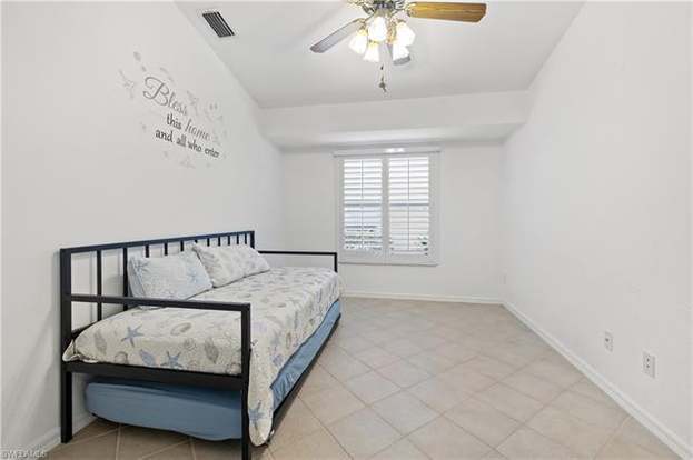 Building Photo - 15035 Sterling Oaks Dr