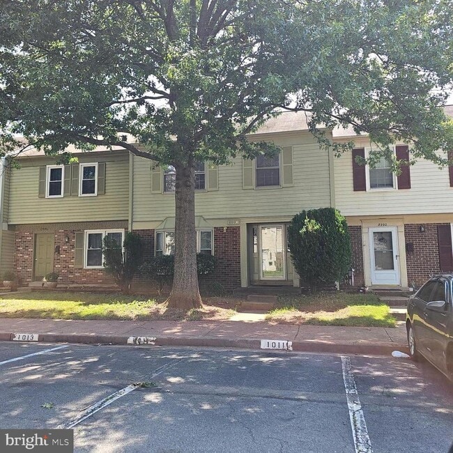 Building Photo - 8994 Bonham Cir