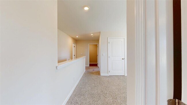 Building Photo - 7726 Shaddix St