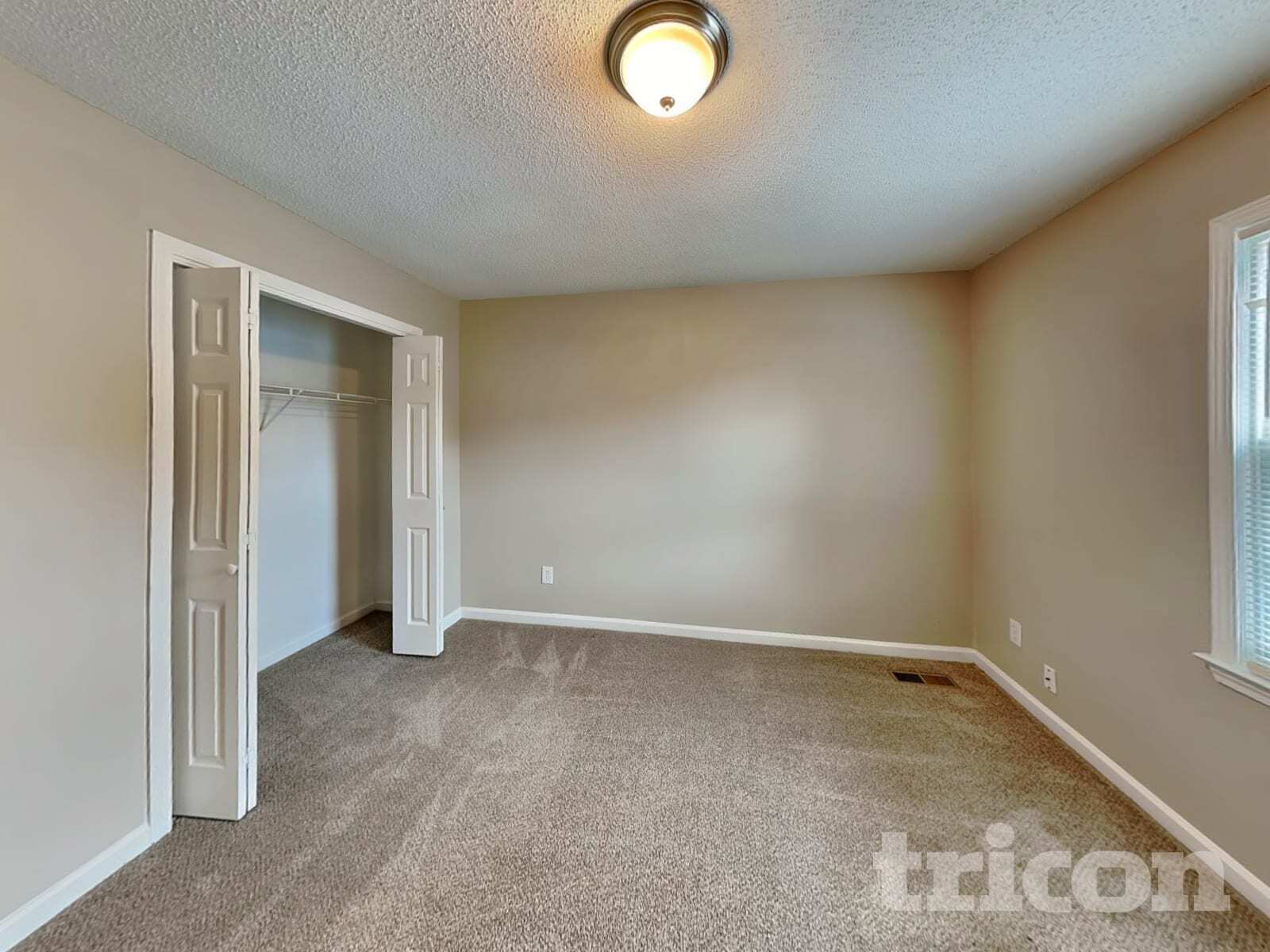 Building Photo - 5219 Glendora Ct