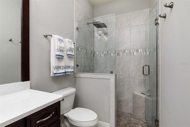 Building Photo - 10605 Midview Terrace