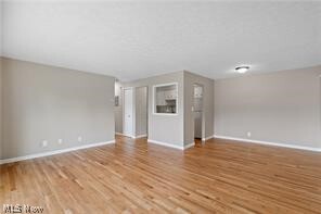 Building Photo - 624-664-664 Highland Dr