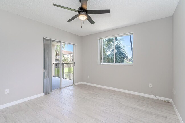 Building Photo - 2600 S University Dr