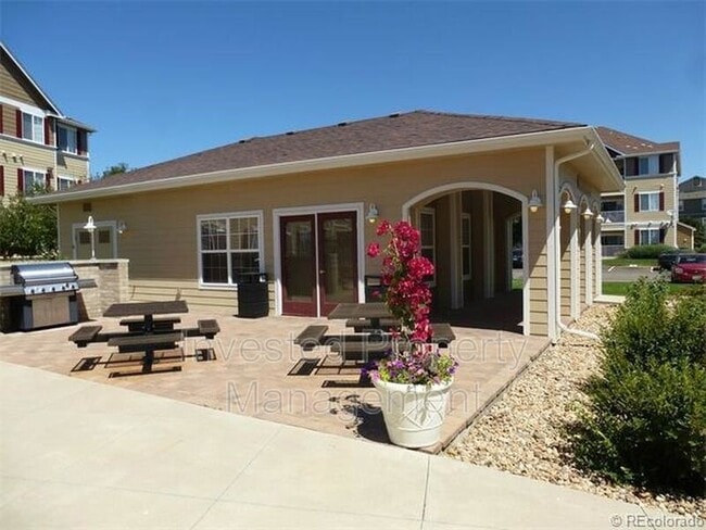 Building Photo - 15700 E Jamison Dr