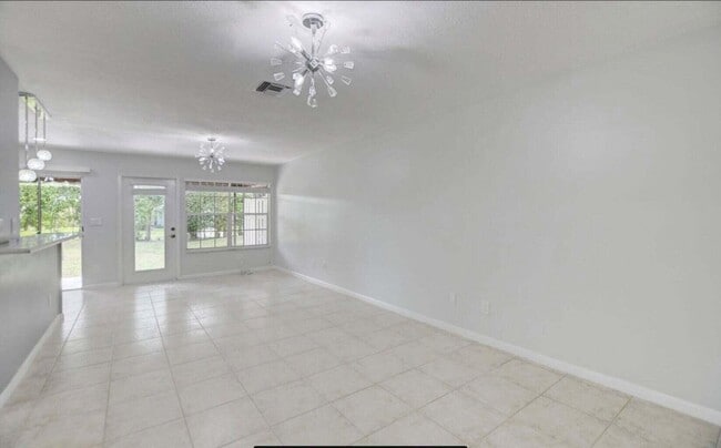 Building Photo - 5286 Sapphire Valley
