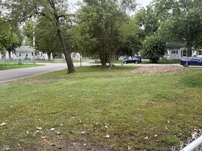 Building Photo - 4801 Farrington Ave