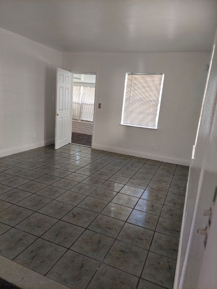 Building Photo - 2513 Grant St