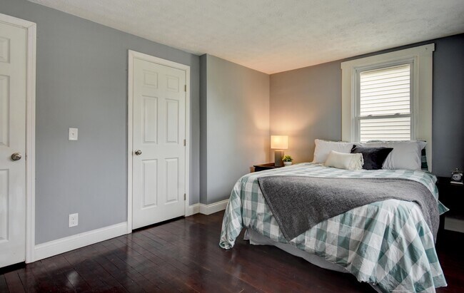 Building Photo - 1515-1517 Hawthorne