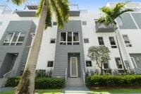Building Photo - 9161 NW 33rd St