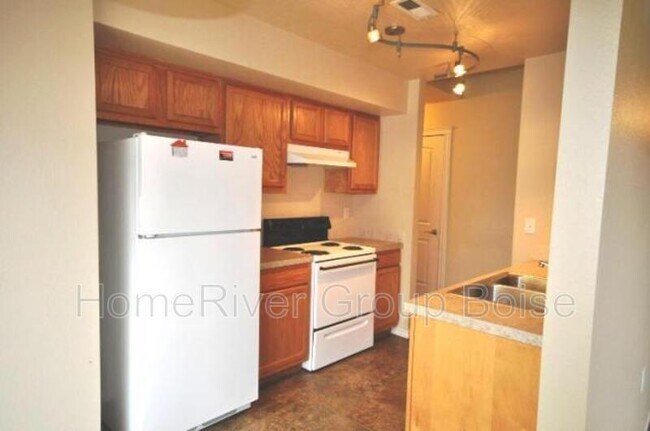 Building Photo - 4013 Washington Ave