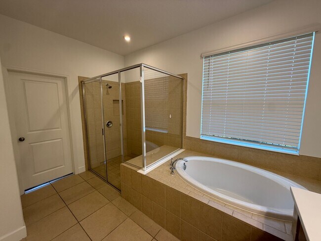 Building Photo - Beautiful Single Family Home in Clermont