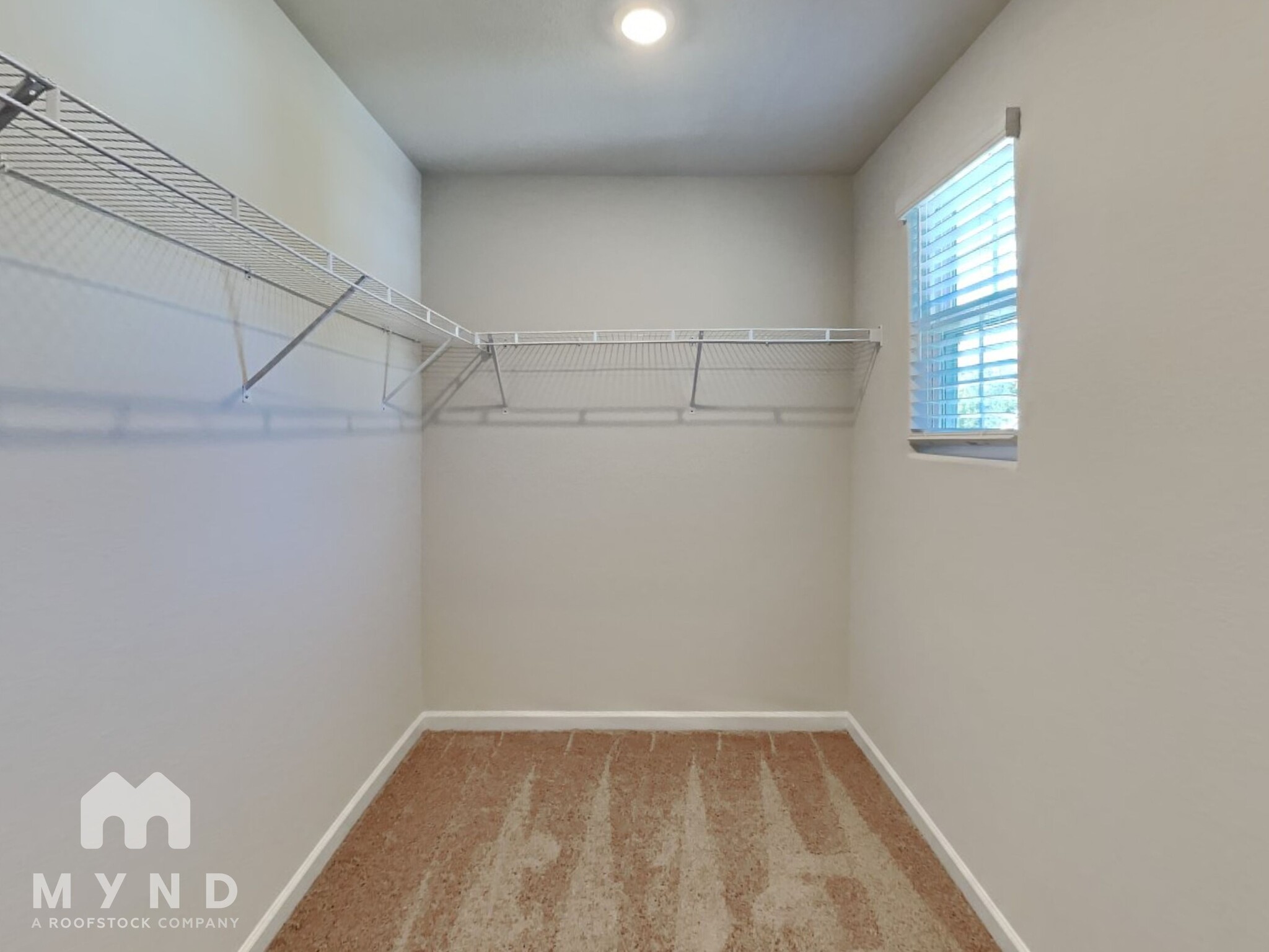 Building Photo - 168 Taverners Ln