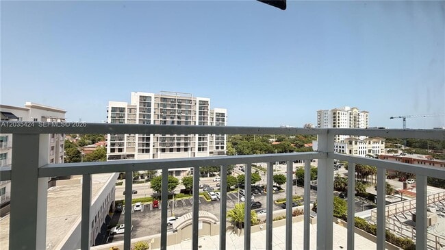 Building Photo - 50 Menores Ave