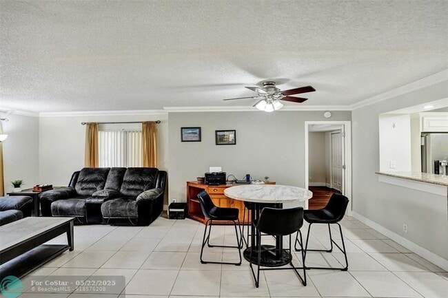 Building Photo - 12215 Royal Palm Blvd