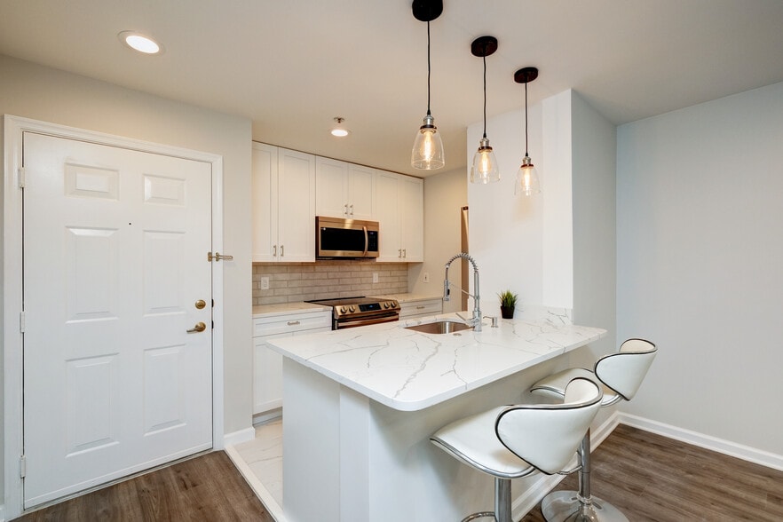 Building Photo - 3315 Wyndham Cir