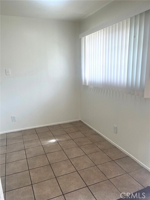 Building Photo - 101 N Tustin Ave
