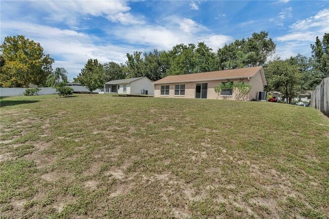 Building Photo - 10637 Crescendo Loop