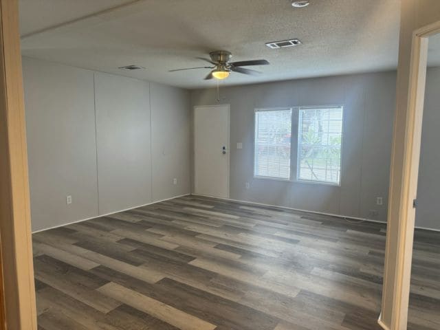 Building Photo - 9330 Sunset Dr