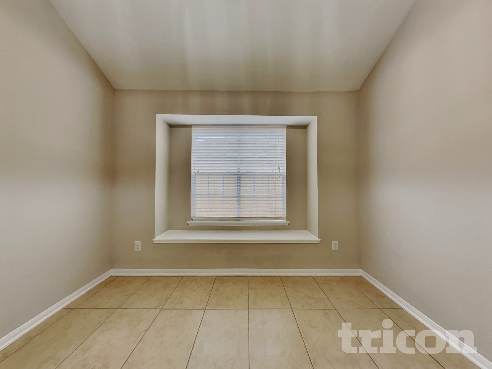 Building Photo - 7002 Echo Pines Dr