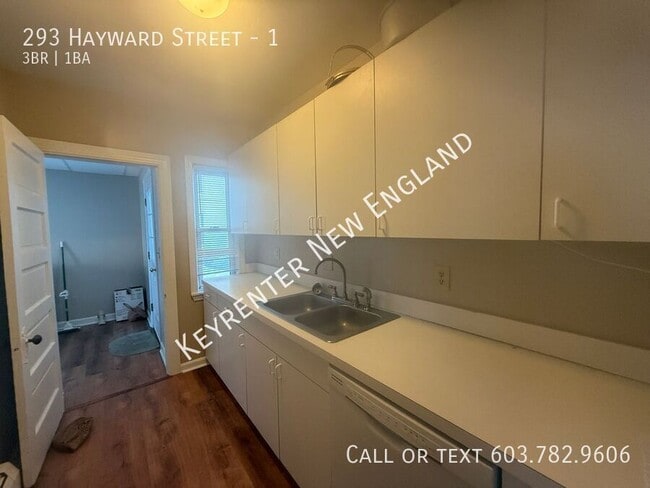 Building Photo - 293 Hayward St