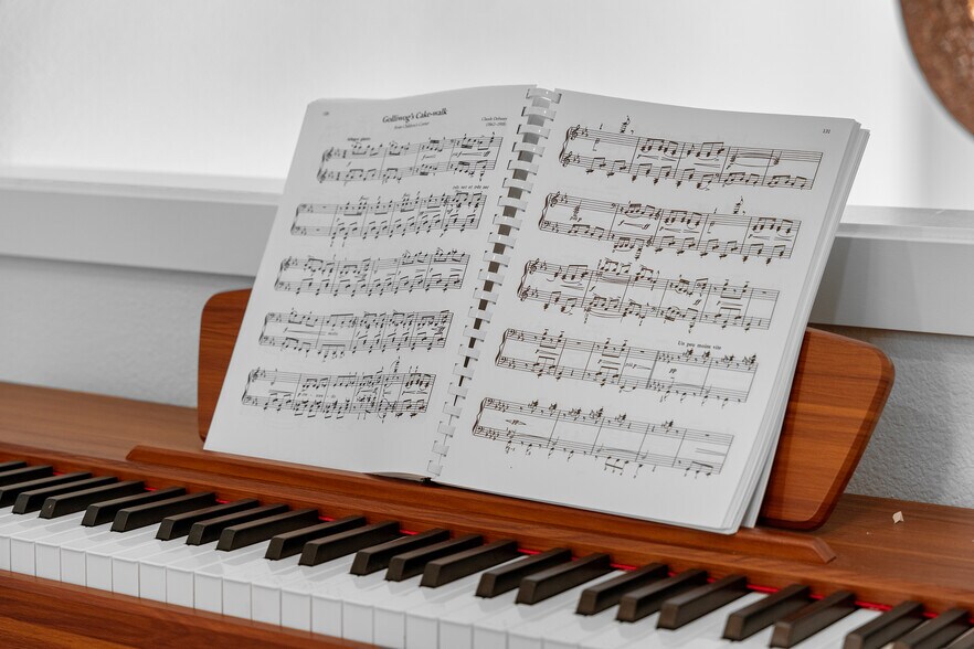 Building Photo - 3590 SW Patton Rd